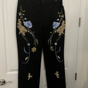 Lana Erica black/embroidered jeans NWT